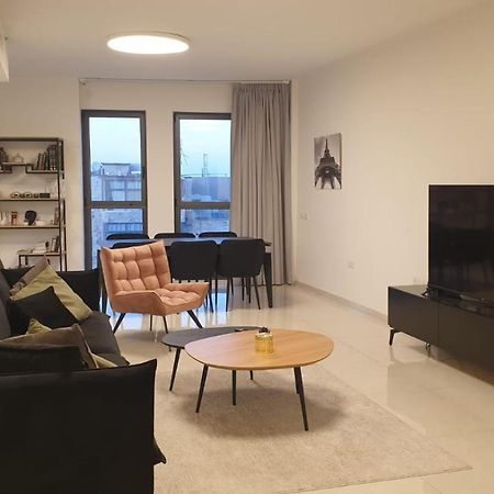 Appartment City Center - J Tower エルサレム エクステリア 写真