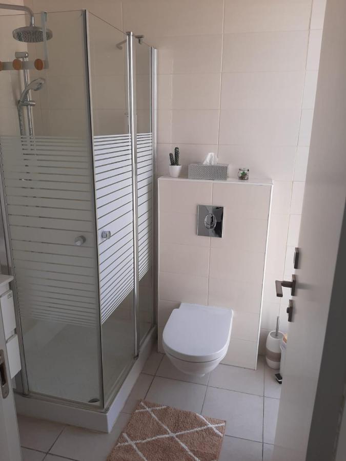 Appartment City Center - J Tower エルサレム エクステリア 写真